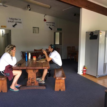 Hostel Bouncing Lamb Backpackers Nelson Exteriér fotografie